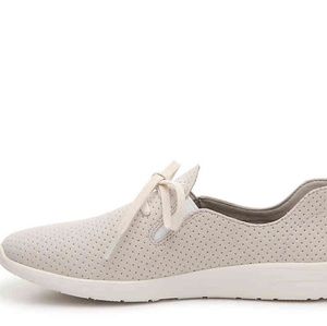 sperry rio aqua cream